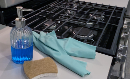 Easily Clean Gas Stove Burners & Grates - Quick Guide