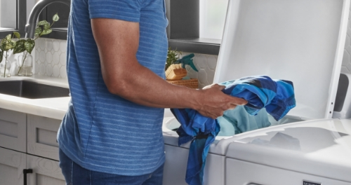 How Does Laundry Stripping Work?