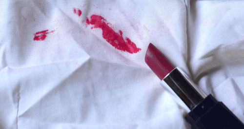 7 Steps To Remove Lipstick From Your Clothes